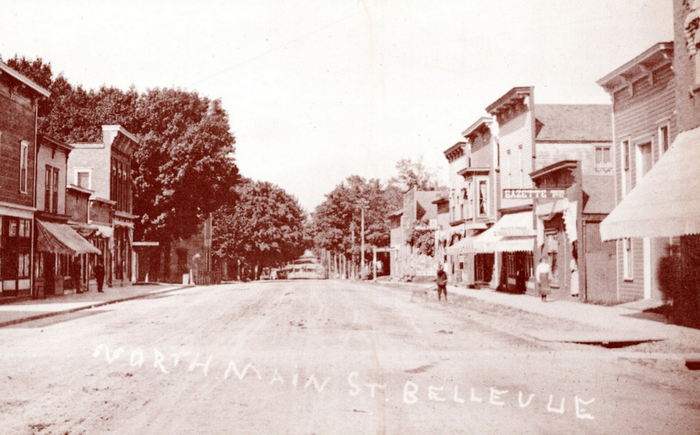 Bellevue - Vintage Postcard